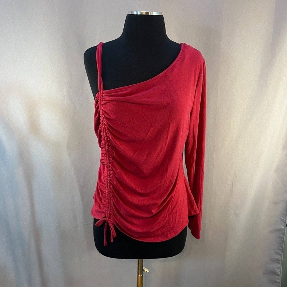 Bold Elements XL Cut To Curve Red Ruched Side Blouse Trendy Romantic Babydoll